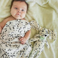 Gallery viewerに画像を読み込む, Elodie Snuggles Dalmatian Dots