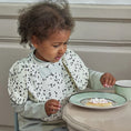 Gallery viewerに画像を読み込む, Elodie Baby Bibs

