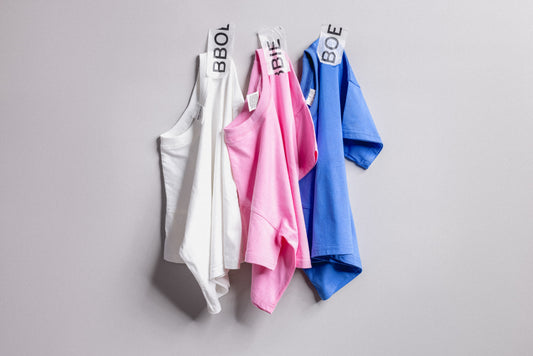 BBOBBIE Tシャツ｜The bOB Tee