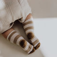 Gallery viewerに画像を読み込む, Finch & Fable Knee Socks
